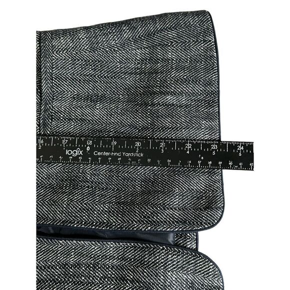 J. CREW GOING OUT BLAZER LINEN TWEED BLACK HOOK AND EYE Sz 4 - Picture 4 of 7